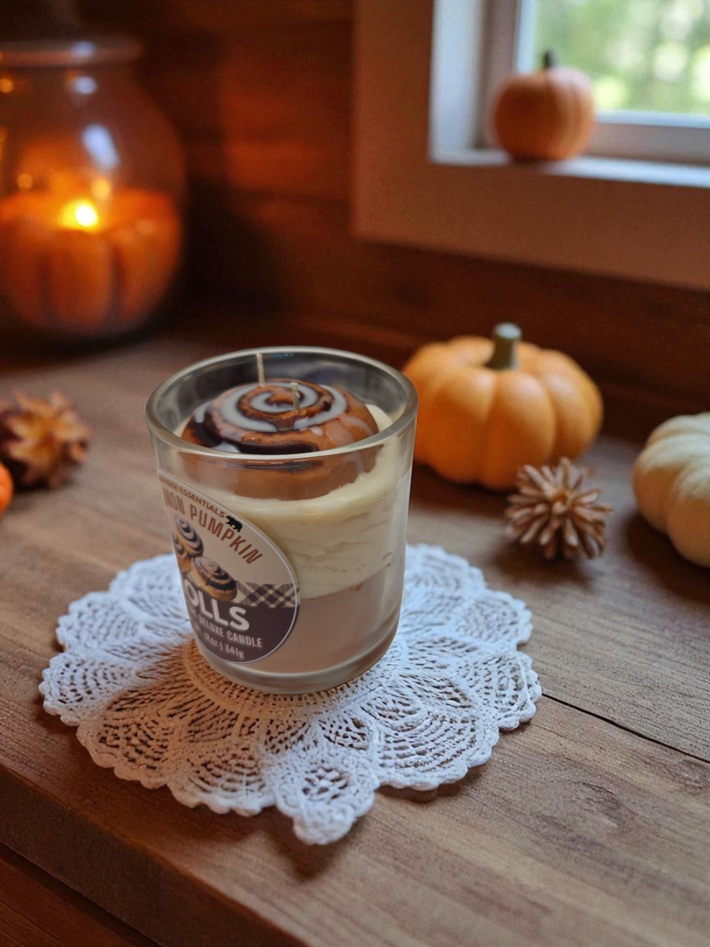 Cinnamon Pumpkin Roll Deluxe Candle 10 oz