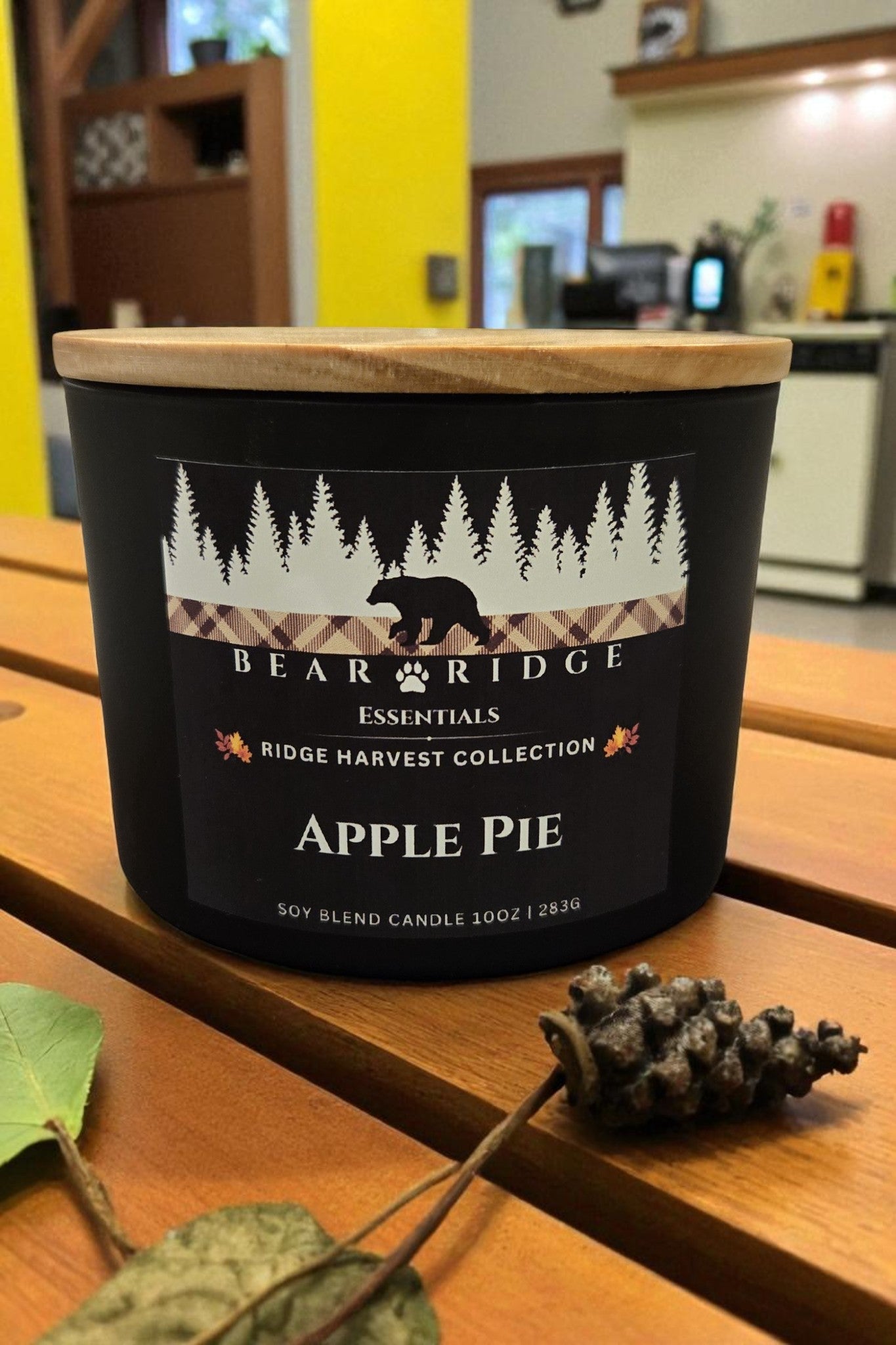 Apple Pie 10 oz 3 wick Soy Candle