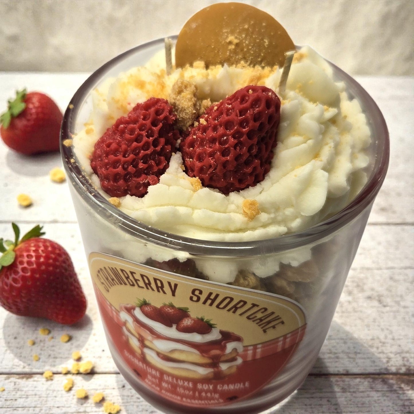Strawberry Shortcake - Signature Deluxe Candle