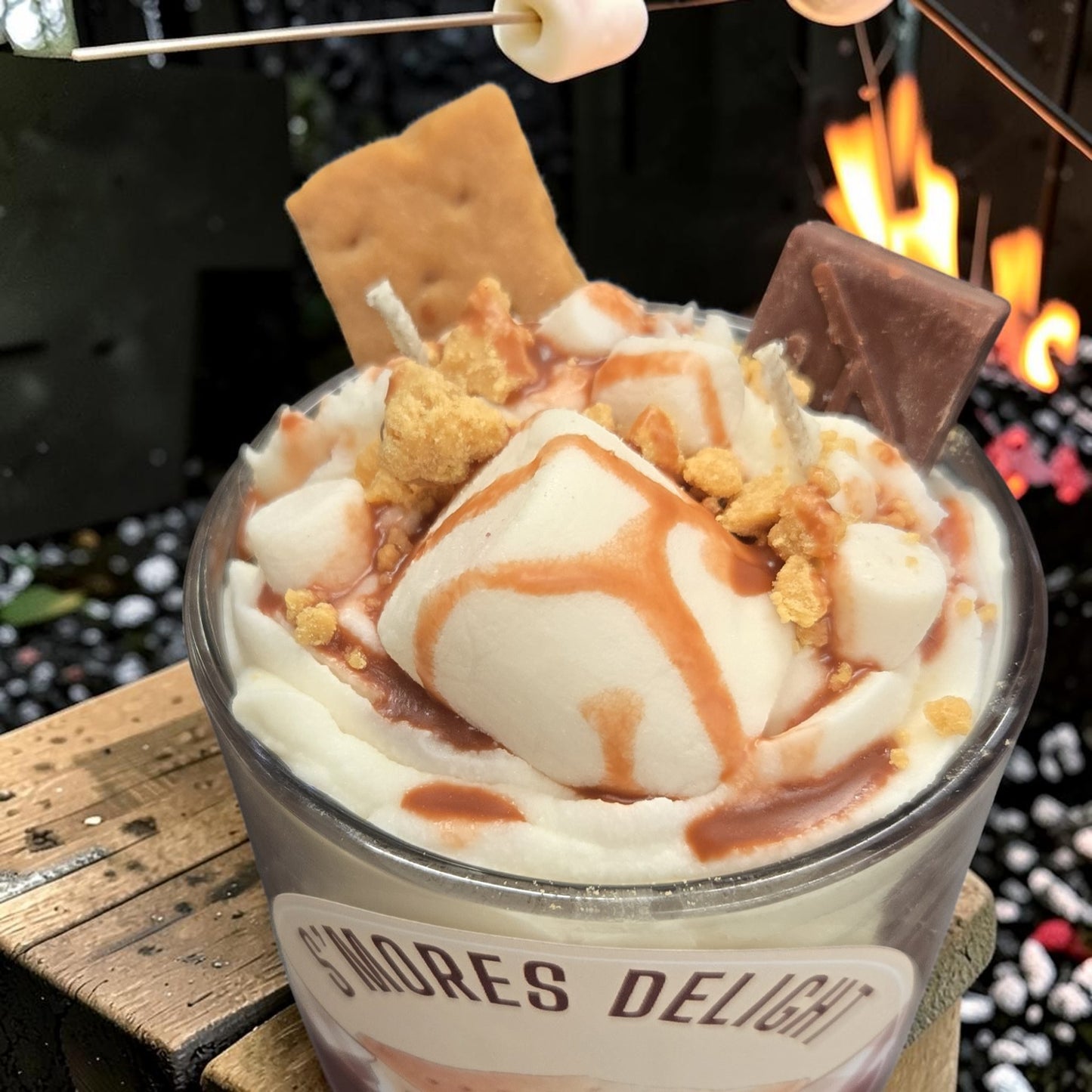 Smores Delight - Signature Deluxe Candle 15 oz