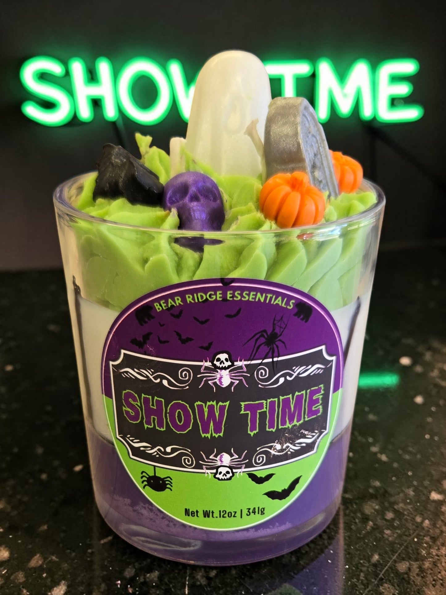 Showtime - Signature Deluxe Candle