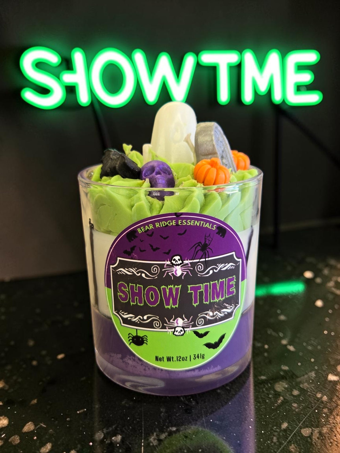 Showtime - Signature Deluxe Candle